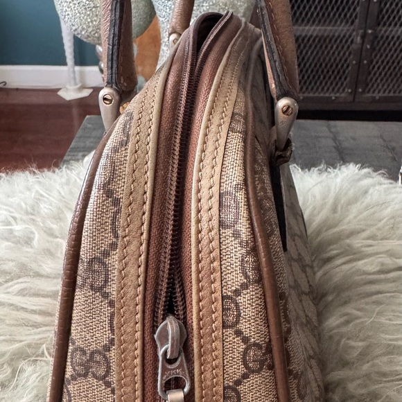 Gucci - Picture 4 of 15